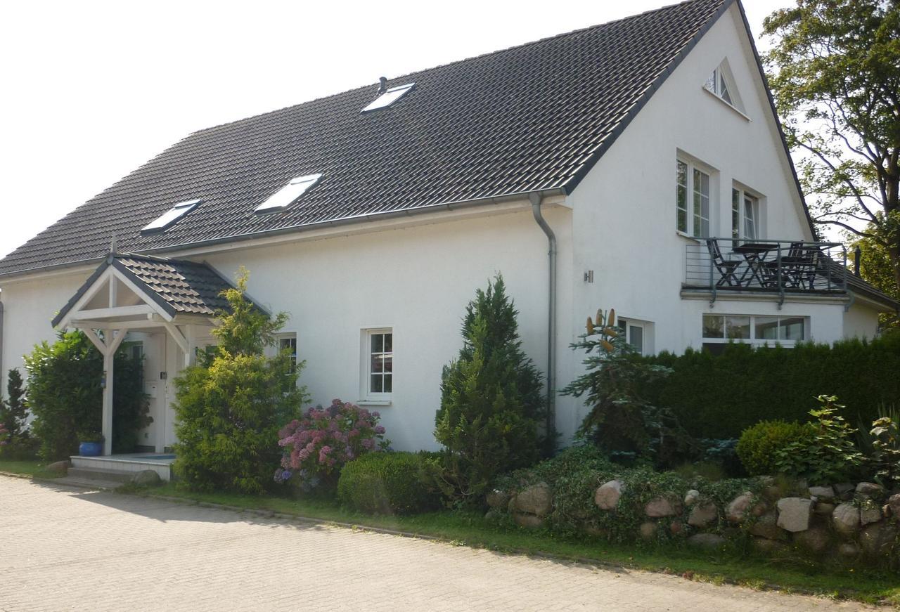 Pension Zum Leuchtturm Bastorf المظهر الخارجي الصورة